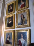 По сути это комната, заполненная портретами подруг одного из хозяев Нимфенбурга, бывшего большим поклонником женской красоты :)
