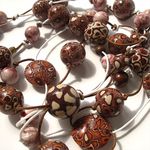 Sertoun beads