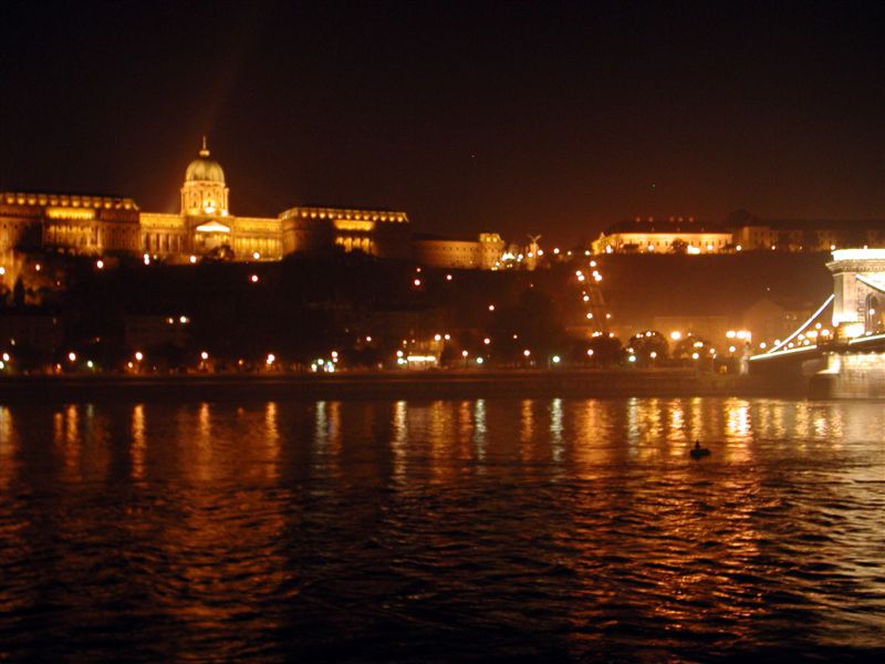 Budapest 2004-10-28 00-57-02