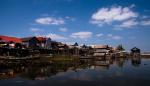 Рыбацкая деревня в Камбодже. Озеро Тонл Сап.
