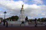 london_victoria_memorial1