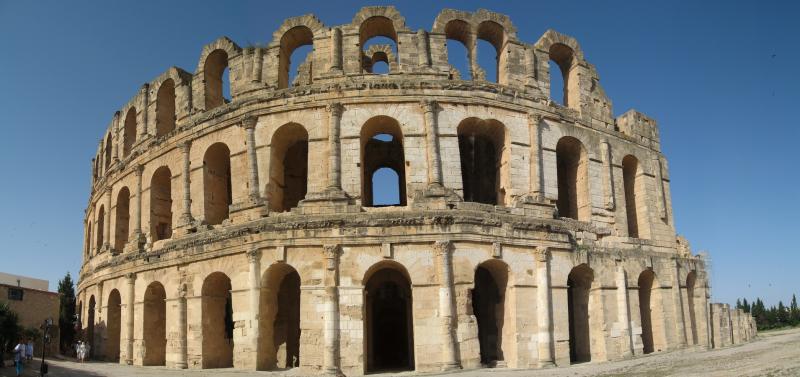 Тунис. Римский Колизей.