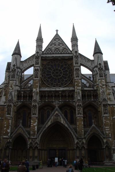 london_westminster_abbey_facade1