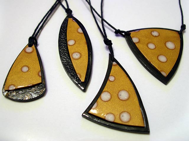 pendants.jpg