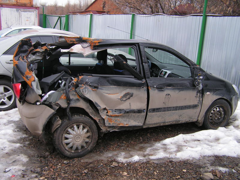 Разбитый Hyundai Getz