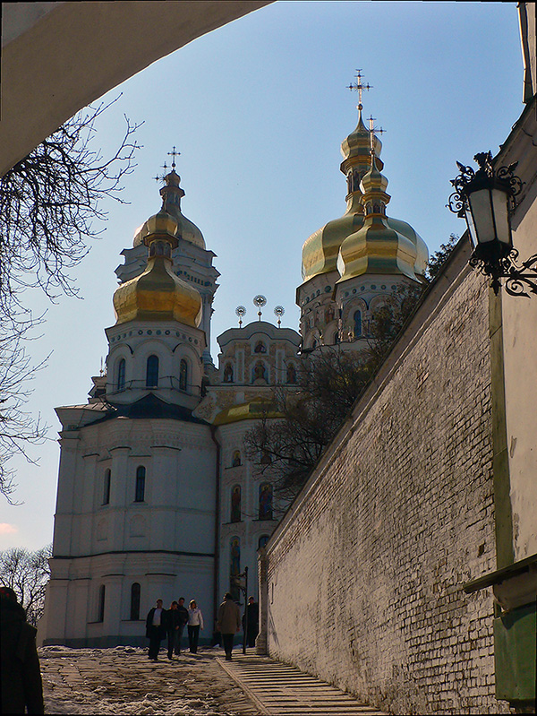 Успенский Собор с тыльной стороны