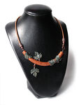 vine-necklace-f01.jpg