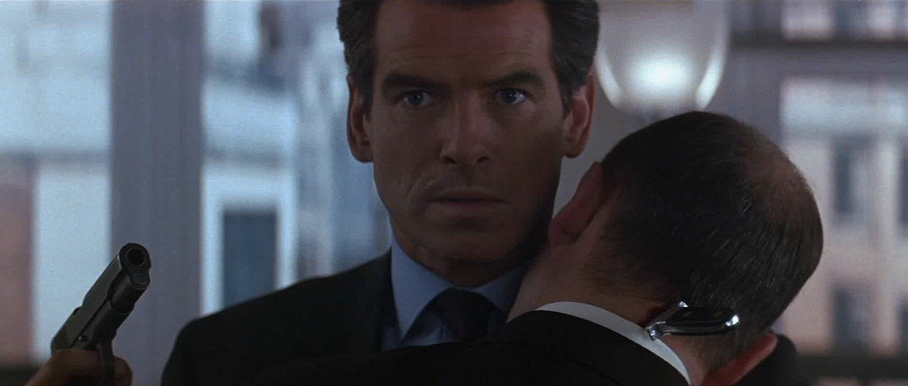 Bond.1999.The.World.Is.Not.Enough.1.jpg