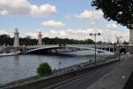 Мост Александра III - самый красивый мост Парижа и брат Троицкого моста в Санкт-Петербурге