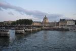 Напротив Лувра, на другом берегу Сены, расположилась "дача" кардинала Мазарини