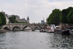 Мост Понт Нёф (Новый мост). На самом деле это самый старый, из сохранившихся, мост Парижа