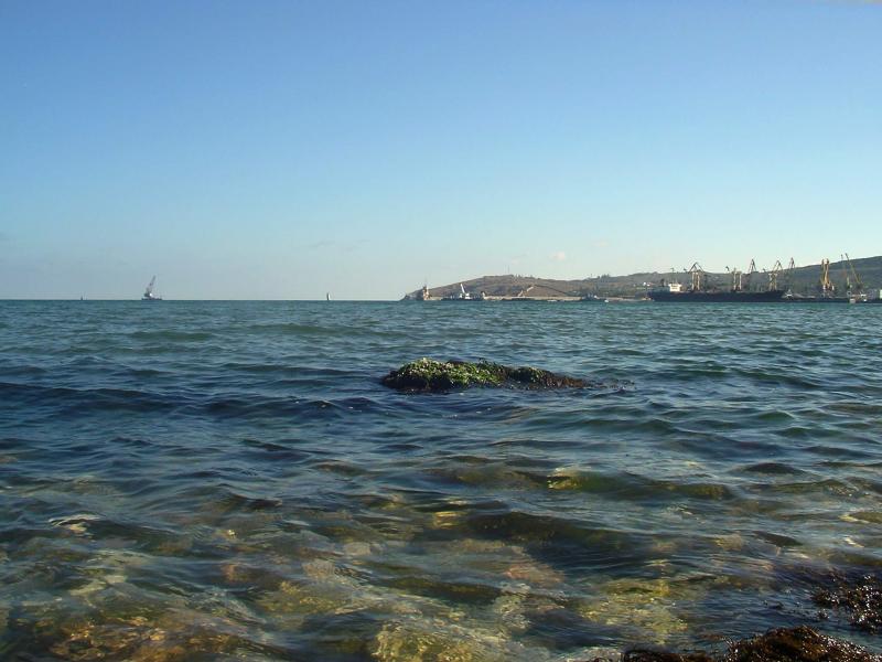 Theodosia_bay.jpg