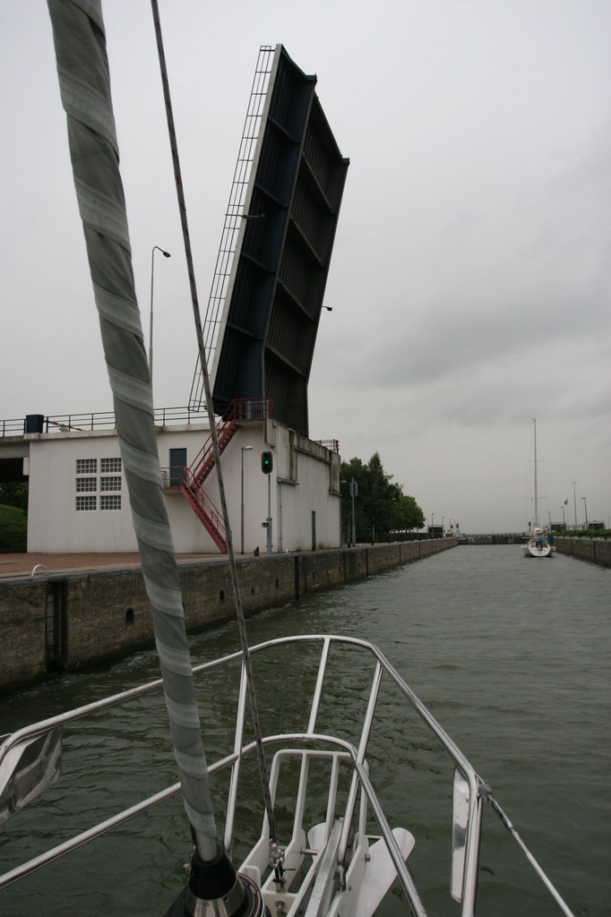 Moving through a sluice