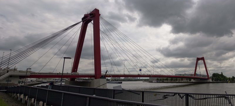 rotterdam_pan1.jpg